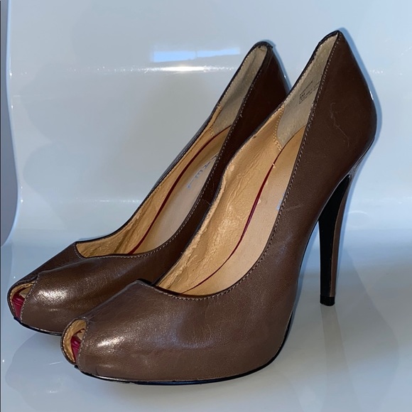 GENUINE LEATHER PEEP TOE STILETTO - Picture 2 of 8